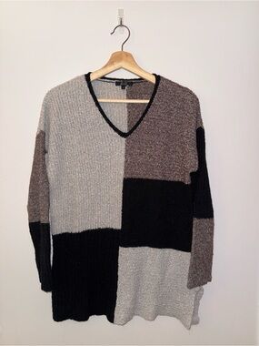 Patchwork Oversized V-Neck Sweater in Black, Gray & Brown/Purple